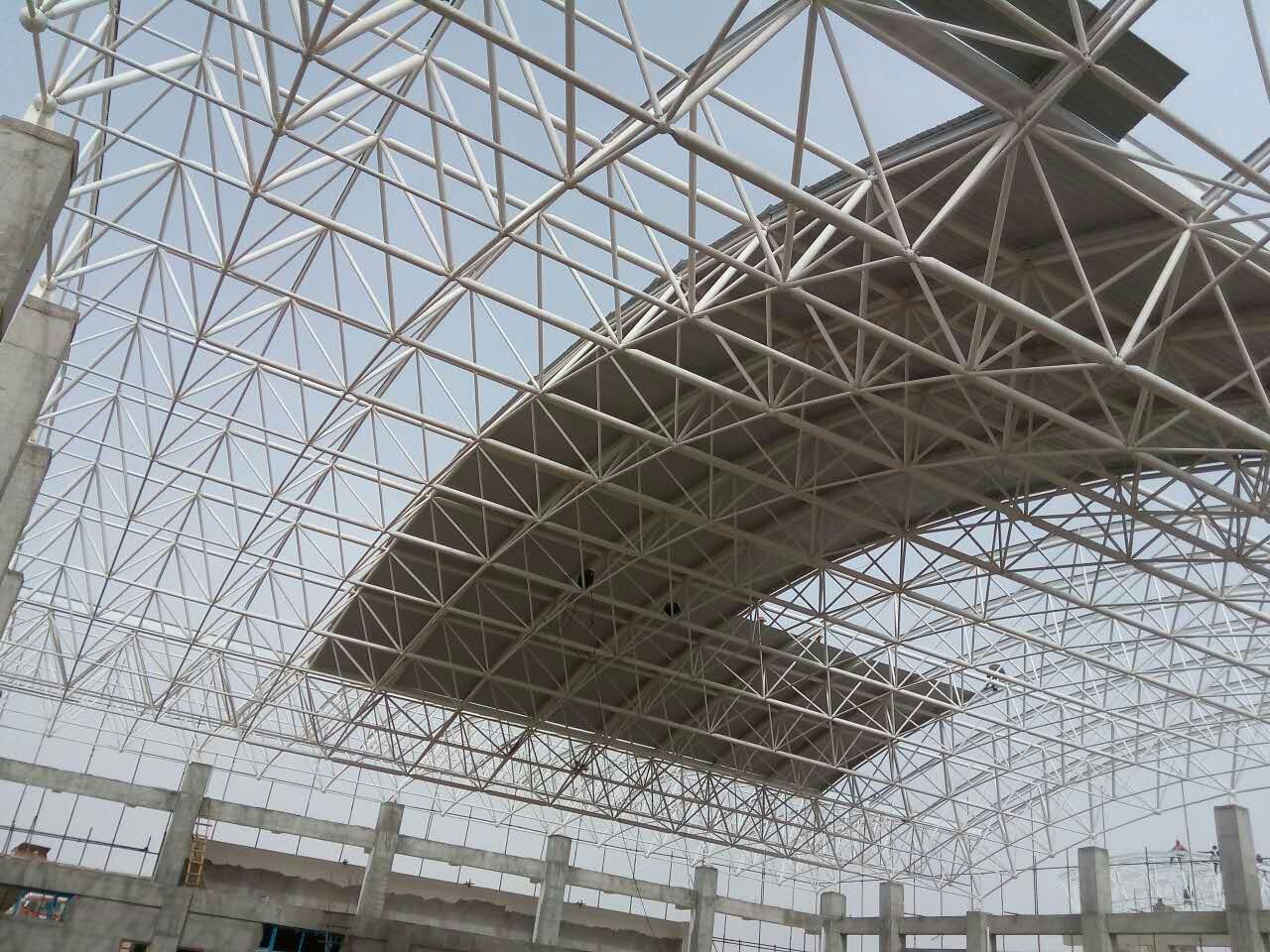 江西青岛一汽网架